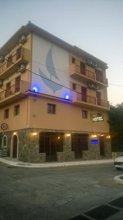 Moustakis Hotel Agia Efimia ภายนอก รูปภาพ
