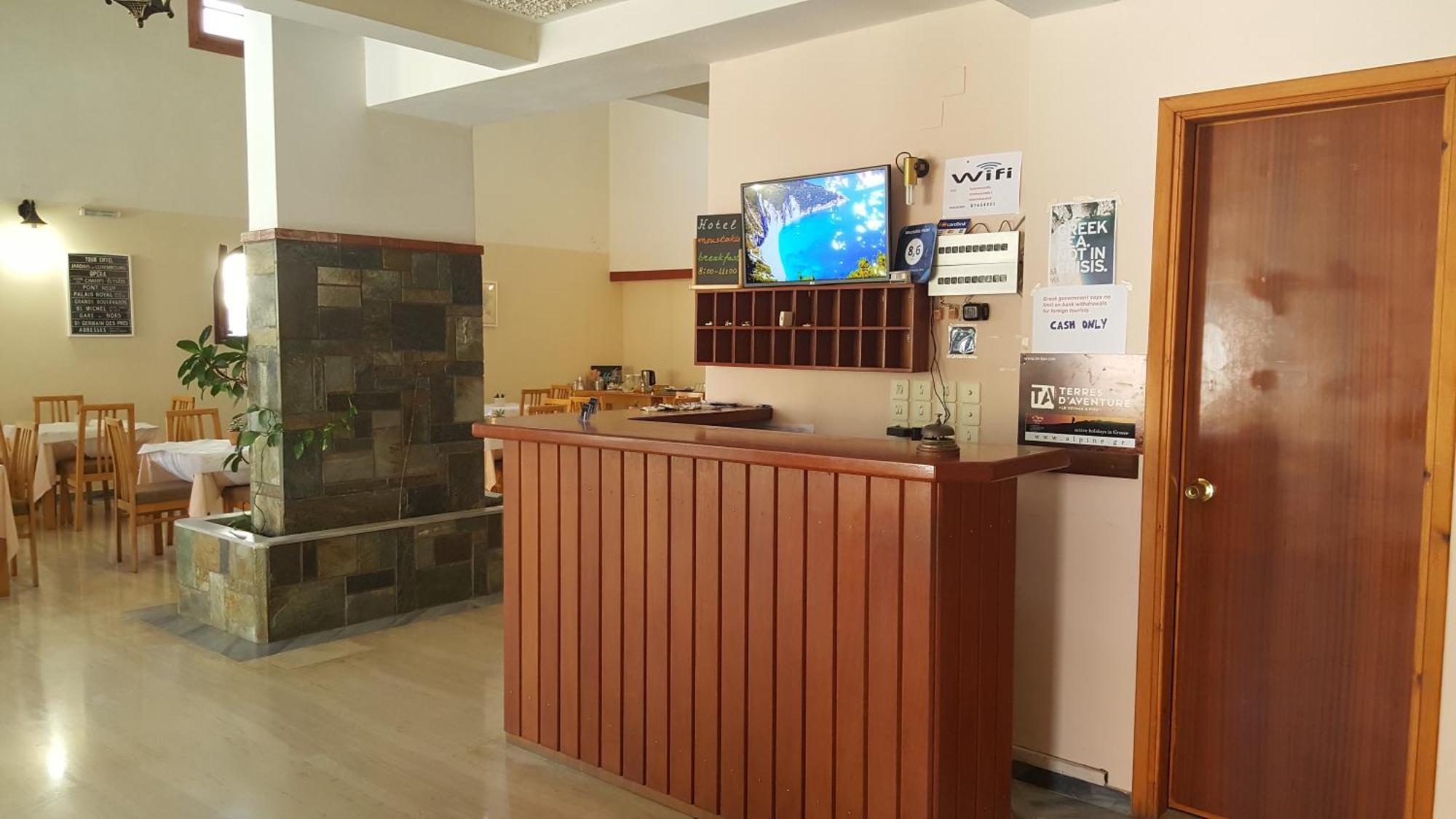 Moustakis Hotel Agia Efimia ภายนอก รูปภาพ